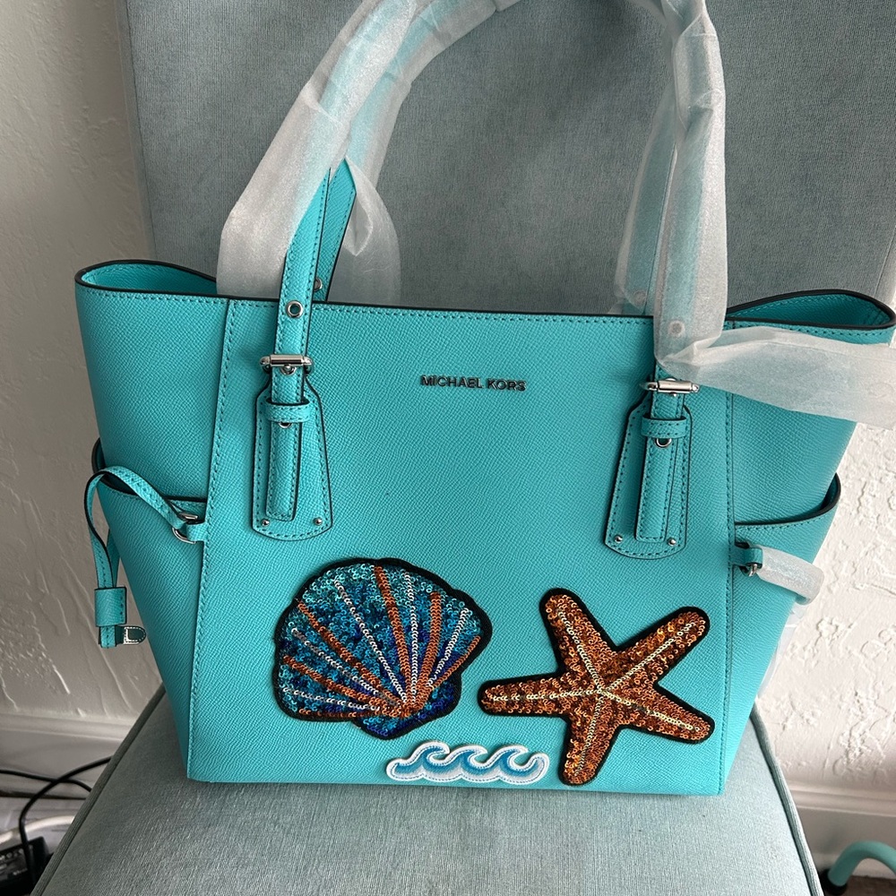 Michael Kors Turquoise Starfish Embellished Shoulder Bag - Leather